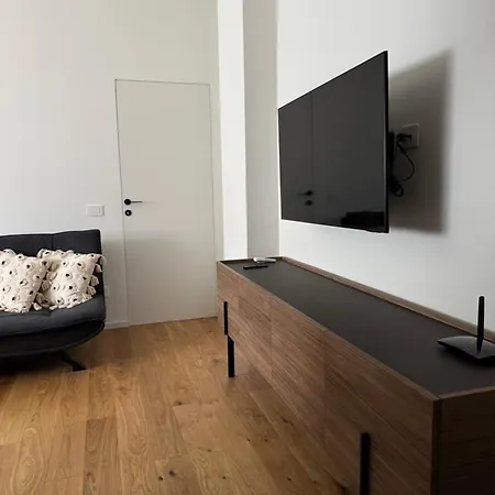 Apartment Affittacamere38a *